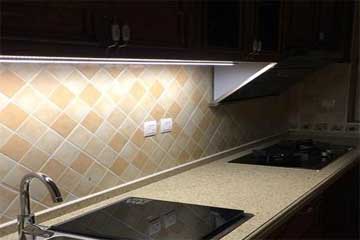 Cabinet lights with good decoration effect