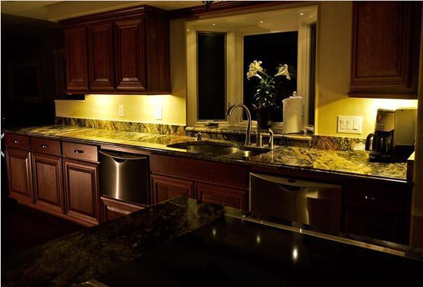 Can the cabinet ambient light be installed at home?